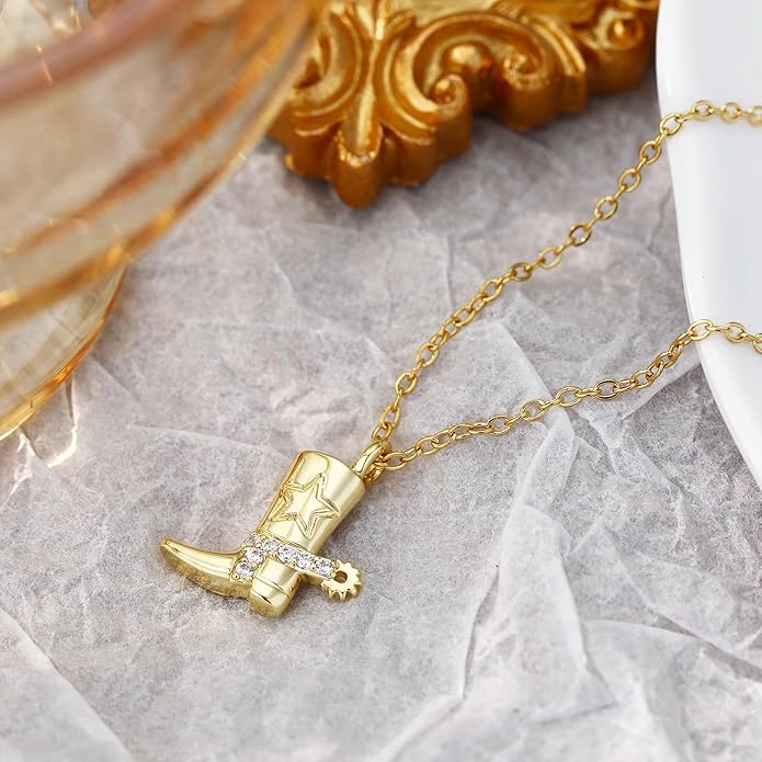 Chunky Gold Necklace for Women Gold Evil Eye Cowboy Pendant Necklace Dainty Paperclip Chain Vintage Luck Amulet Choker Necklaces Celestial Jewelry Gift