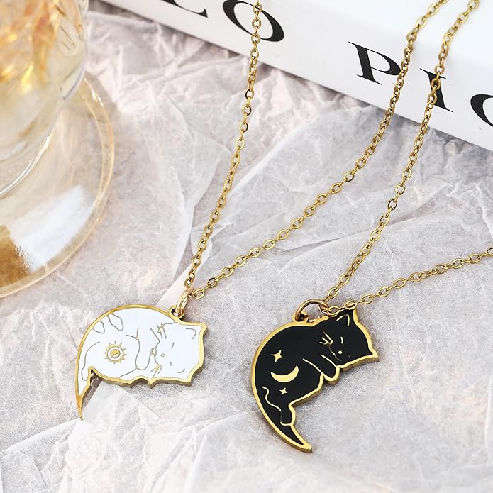 Chunky Gold Necklace for Women Gold Evil Eye Cowboy Pendant Necklace Dainty Paperclip Chain Vintage Luck Amulet Choker Necklaces Celestial Jewelry Gift