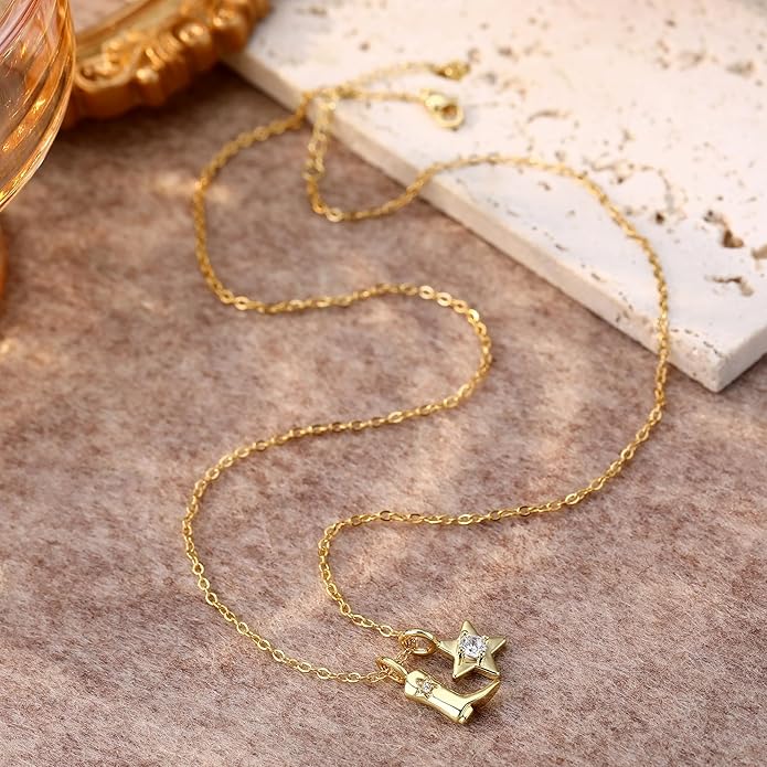 Chunky Gold Necklace for Women Gold Evil Eye Cowboy Pendant Necklace Dainty Paperclip Chain Vintage Luck Amulet Choker Necklaces Celestial Jewelry Gift