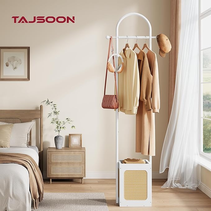 Tajsoon Coat Rack Freestanding, Coat Stand with Wooden Storage Basket, Coat Tree with 6 Hooks, Rattan Coat Hanger Stand for Living Room, Bedroom, Office, White