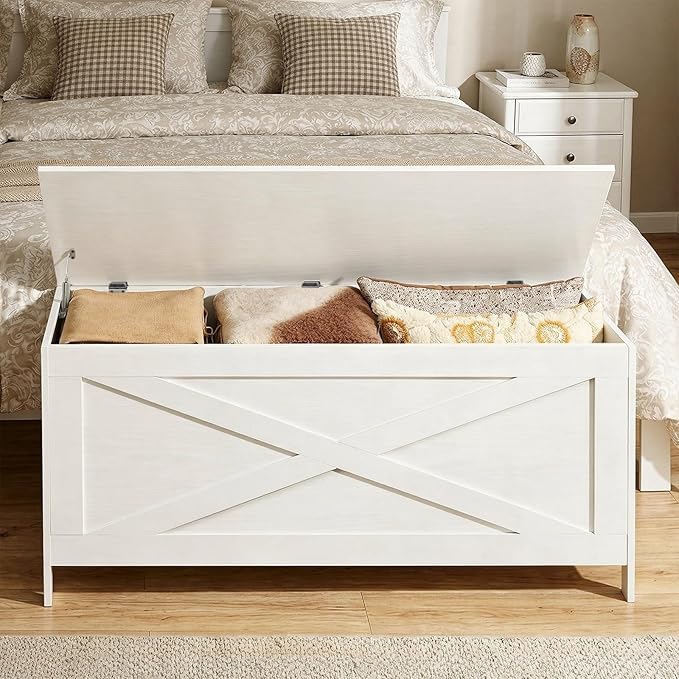 39.4" Toy Chest, Sturdy Entryway Storage Chest with Safety Hinges, Retro Toy Box, Wooden Look Accent Furniture for Living Room, Bedroom, White SCWT48101Z1