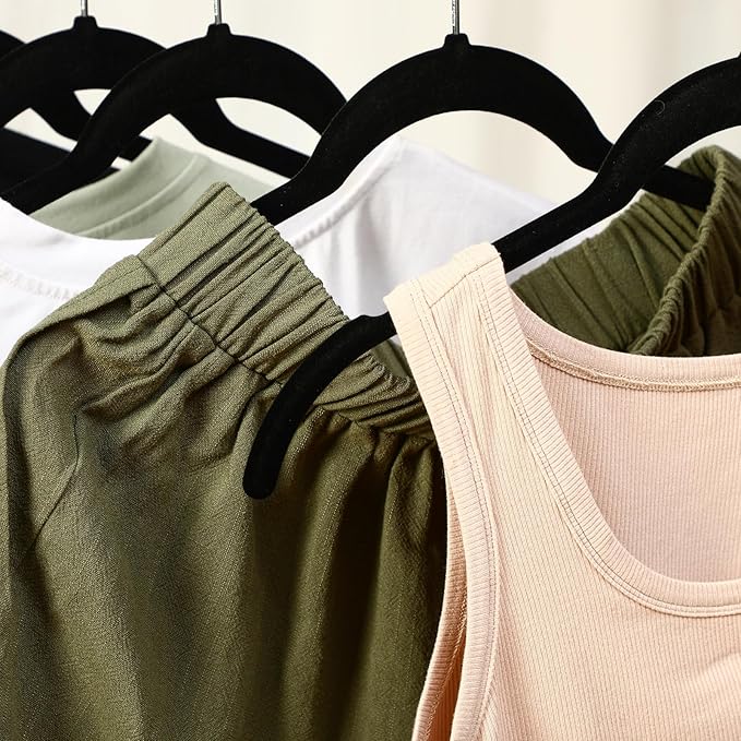50 Pack Velvet Hangers Non-Slip Shirt Clothes Hangers 360° Swivel Hook Slim Flocked Coat Hanger Heavy Duty Space Saving Felt Hanger for Women Men Pants Jackets Dress(Black)
