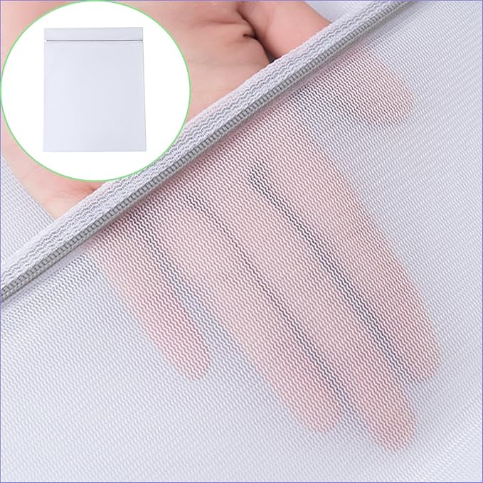 4 Pieces Jumbo Mesh Laundry Bags, 2*（44 x 36 ）and 2*（24 x 32） In Large Mesh Wash Bags Zippered Garment Bag for Washing Machine Garment Dirty Clothes Washer Dryer Net Protector