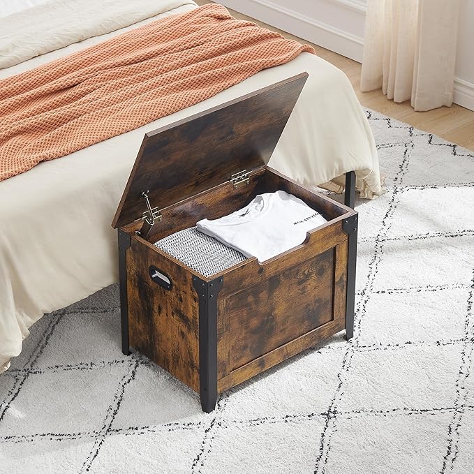 GAOMON Storage Chest, Wood Storage Bench with Seating and Safety Hinge, Entryway Bench with Storage, Farmhouse Storage Chest Trunk for Bedroom, Living Room, Retro Brown