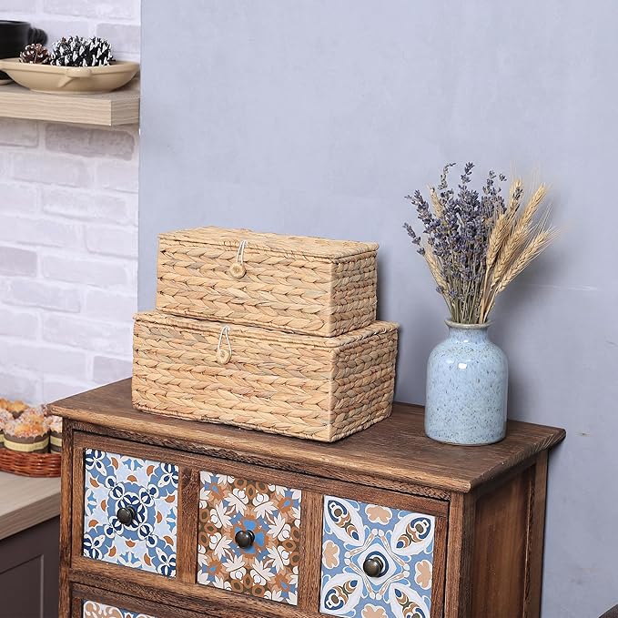 Set of 2 Rectangular Wicker Storage Bins with Lid, Rattan Basket Decorative Boxes, Multipurpose Organizer Display Boxes for Shelf Organizer, Boho Rattan Box for Home Decoration